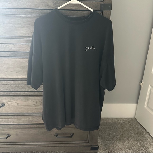 YoungLa Skyline Supersized Tee - Picture 1 of 4